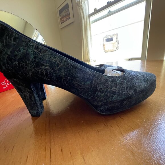 Dorking Blue Platform Heels, Sz 41/11 - Picture 5 of 6